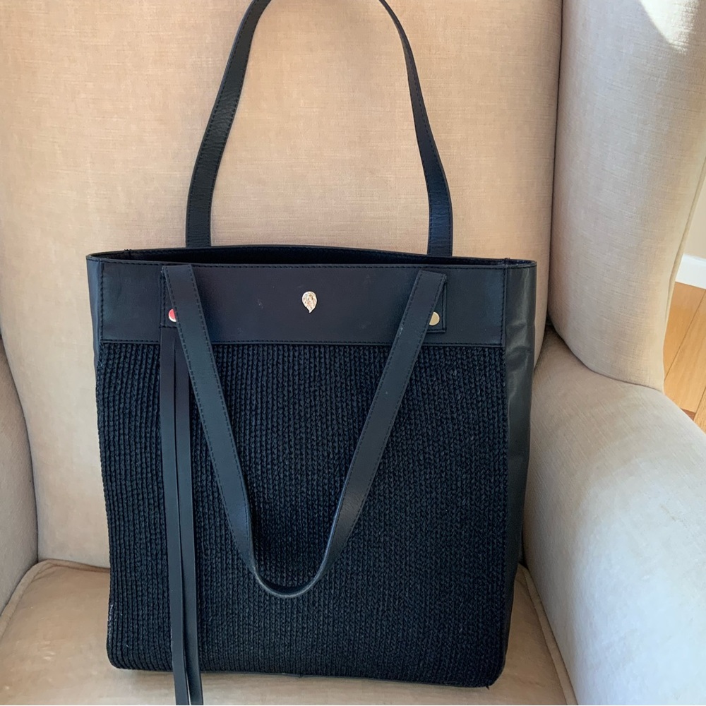 ERIC JAVITS Elegant Black Tote Bag
